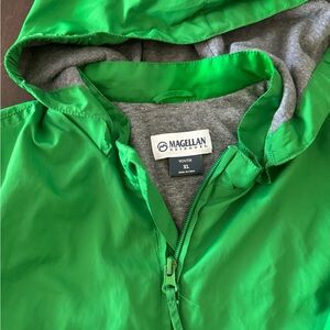 Magellan outdoors windbreaker